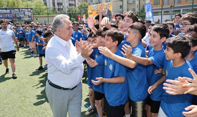 Talas'ta yaz spor kurslarıa coşkulu açılış