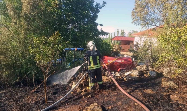 Tankerler ile yangınların büyümesi önlendi