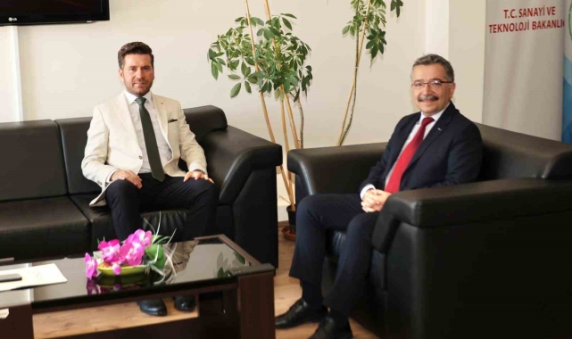 Tavas'ta kooperatifleşmeyi güçlendirecek ve kadın istihdamını artıracak proje için imzalar atıldı