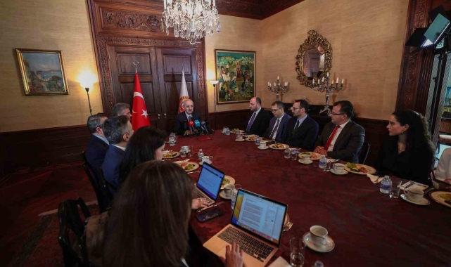 TBMM Başkanı Kurtulmuş: " Haksız ve çifte standartlı bir yaptırım olduğu kanaatindeyim"
