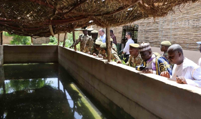 TİKA Nijer'de balık yetiştiriciliğini destekliyor