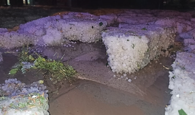 Tokat'ın Yeşilyurt ilçesinde sağanak etkili oldu