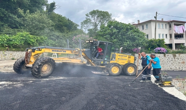 Trabzon'da kelebek hastası Ayşenur için 120 metrelik beton yol asfaltlandı