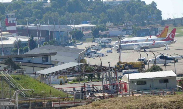 Trabzon Havalimanı bu gece pist bakımı nedeniyle 6 saat uçuşlara kapatılacak