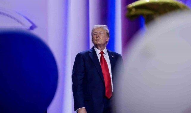 Trump: "ABD'nin bir sonraki başkanı olarak barış getireceğim ve Ukrayna'daki savaşı bitireceğim"