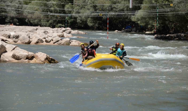 Tunceli'de, Rafting Türkiye Kulüpler Kupası düzenlendi