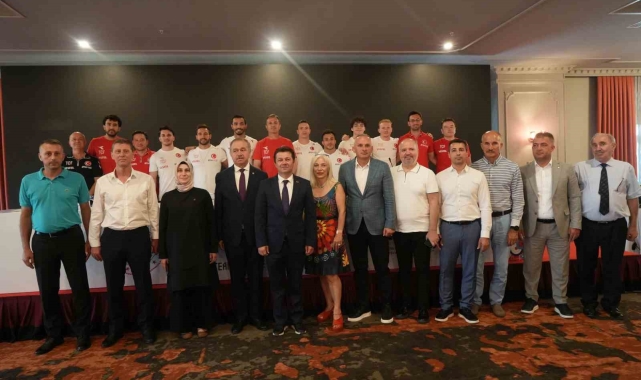 Türkiye Cimnastik Federasyonu, olimpiyat öncesinde basın toplantısı düzenledi