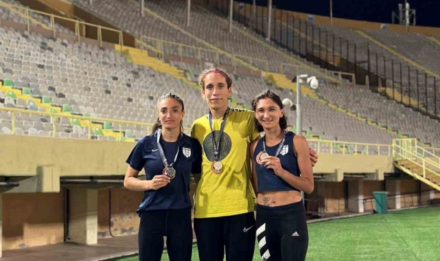 Türkiye Şampiyonası'na Karslı atletler damga vurdu