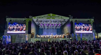 Uluslararası Bursa Festivali, 'Flamenko' rüzgârıyla başladı