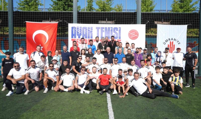Ümraniye'de nefes kesen 'Ayak Tenisi Turnuvası'nda şampiyonlar belli oldu