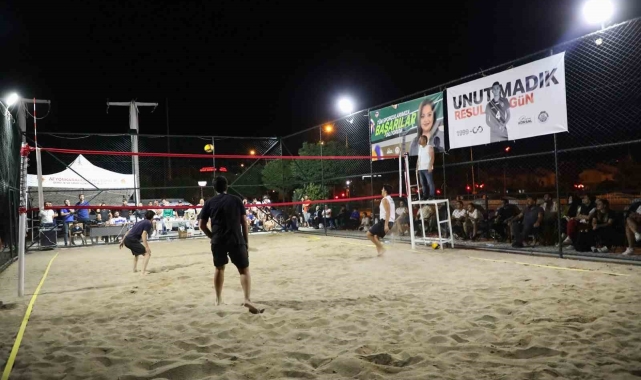 Ünlü voleybolcu anısına yapılan turnuva sona erdi