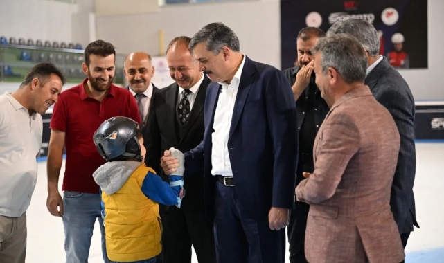 Vali Çiftçi'den atlama kulelerine inceleme