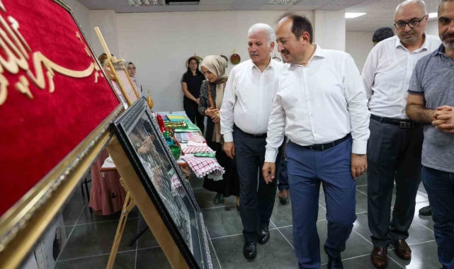 Vali Pehlivan Filistin'e destek etkinliğine katıldı