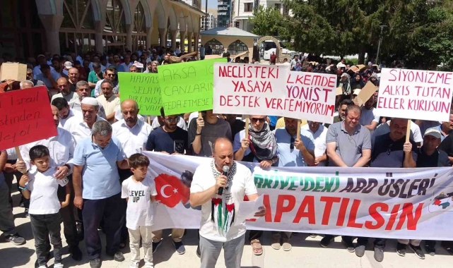 Van'da "Filistin'i Unutma" konulu basın açıklaması yapıldı