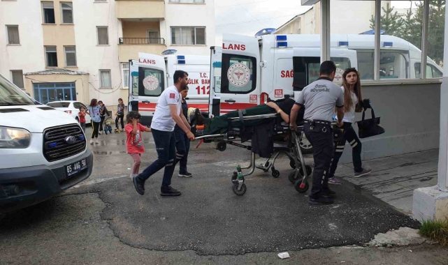 Van'da trafik kazası: 9 yaralı