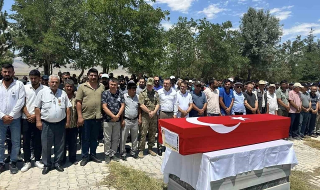 Vefat eden Kıbrıs gazisi Karapınar'da defnedildi