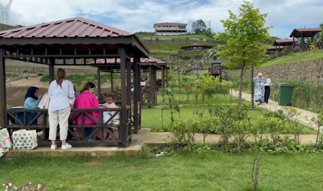 Yağmurdan kaçanlar yükseğe akın etti