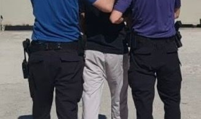 Yakalaması olan şüpheli yakayı ele verdi