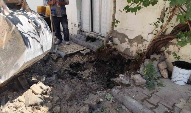 Yapılan haber sonrası lağım borusu sorunu çözüldü