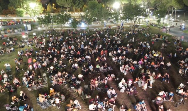 Yazın keyfi Aydın Büyükşehir Belediyesi Tekstil Park'ta yaşanıyor