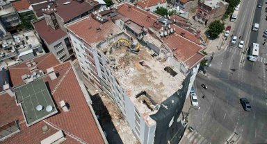 Yıldırım'da riskli binalar yıkılıyor