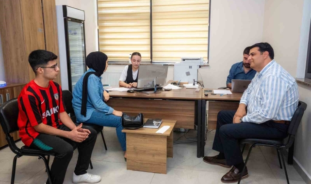 Yılmaz'dan YKS öğrencilerine danışmanlık desteği