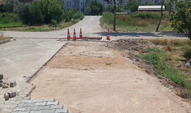 Yol bakım ve onarım çalışmaları titizlikle devam ediyor