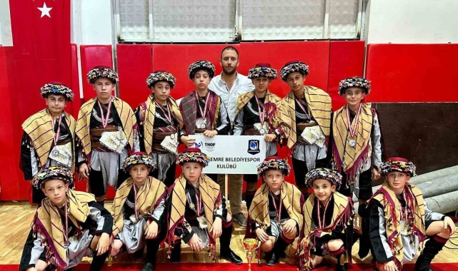 Yunusemre'nin Efeleri İzmir'de Ege Bölge ikincisi oldu