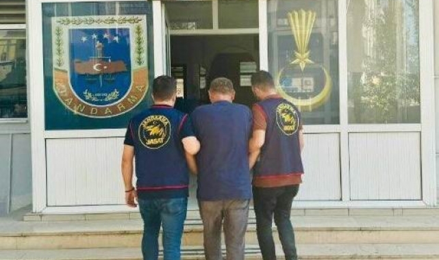 10,5 yıl hapis cezası ile aranan şahsı jandarma yakaladı