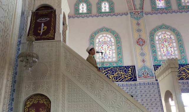 10 yaşındaki çocuktan cuma hutbesi