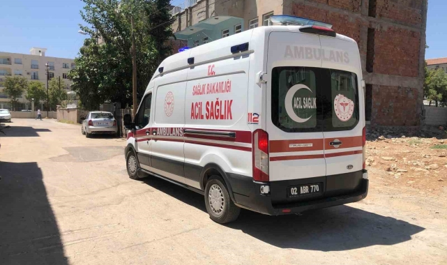 14 yaşındaki çocuğun kullandığı motosiklet devrildi