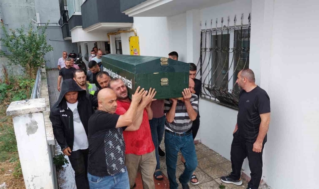 18 yaşındaki genç evinde ölü bulundu