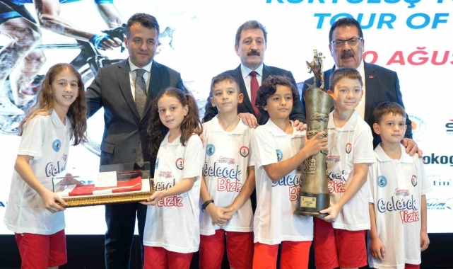 2. Uluslararası Kurtuluş Yolu Bisiklet Turnuvası'na 18 ülkeden 115 sporcu katılacak