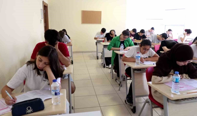 2025 TYT VE AYT'ye hazırlık: Deneme sınavları başladı
