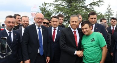 30 Ağustos Zafer Bayramı, Atatürk'ün Büyük Taarruz'u yönettiği Zafertepe'de coşkuyla kutlandı