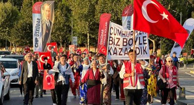 30 Ağustos Zafer Bayramı Üsküdar'da coşkuyla kutlandı