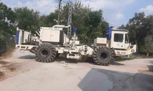 60 yıl önce kapatılan petrol kuyusunda arama çalışması başlatıldı, köyü petrol heyecanı sardı