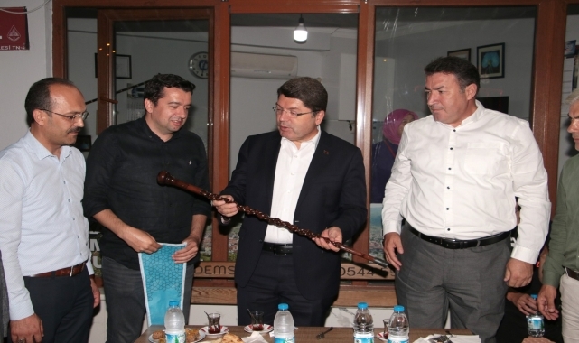 Adalet Bakanı Tunç, Devrek'i ziyaret etti