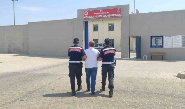 Afyonkarahisar'da aranan kaçak şahıs yakalandı