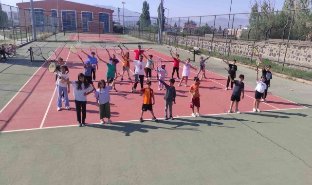 Ağrı Gençlik ve Spor İl Müdürlüğü, yaz boyu 8 bin genci sporla buluşturdu