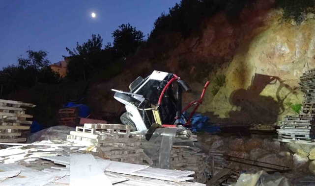 Alanya'da feci kaza: Babanın çabası yetmedi, anne öldü ve 1 yaşındaki kızı yaralı