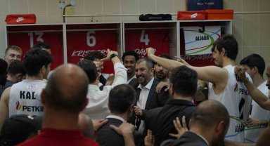 Aliağa Petkimspor'a 9 oyuncu geldi, 4 oyuncu gitti