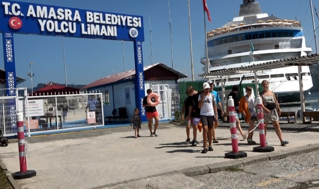 Amasra'ya Rus turist akını sürüyor