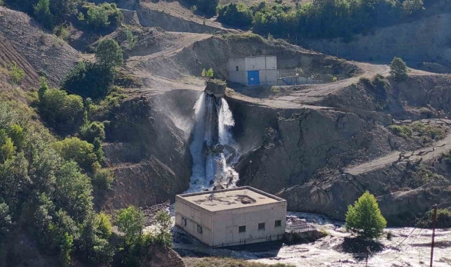 Amasya Valisi Doruk'tan HES açıklaması: "Gölet tahliye oluyor"