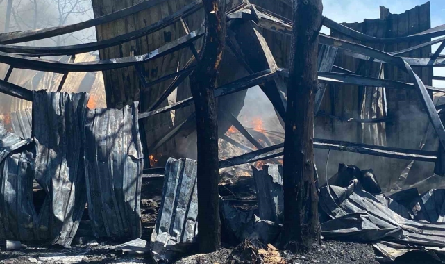 Ankara'da geri dönüşüm fabrikasında çıkan yangın kontrol altına alındı