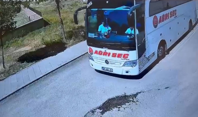 Ankara'da kaza yapan otobüsün Ağrı'dan çıktığı anlar güvenlik kameralarına yansıdı