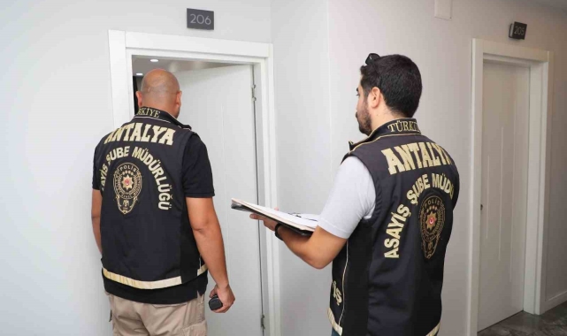 Antalya'da günübirlik kiralanan evlere eş zamanlı denetim