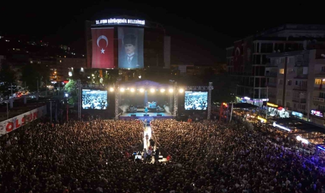 Aydın 30 Ağustos Zafer Bayramı'nı coşkuyla kutladı
