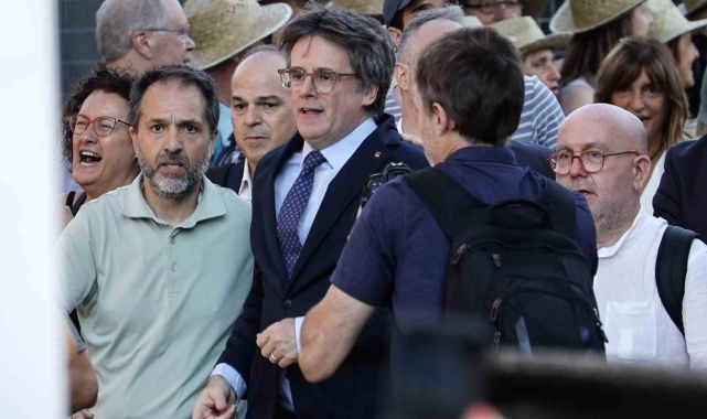 Ayrılıkçı Katalan lider Puigdemont, yeniden Belçika'ya kaçtı