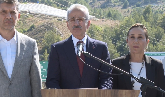 Bakan Uraloğlu: "Instagram'da eksiklik giderildiği an, engeli 1 saat içinde kaldıracağız"